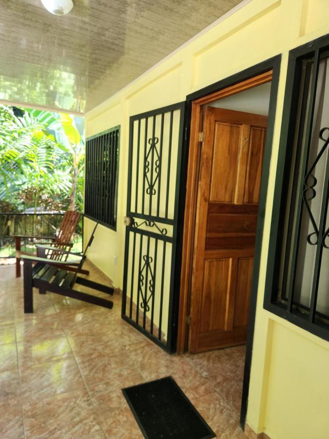 Family Hotel Puerto Viejo de Talamanca Exterior foto